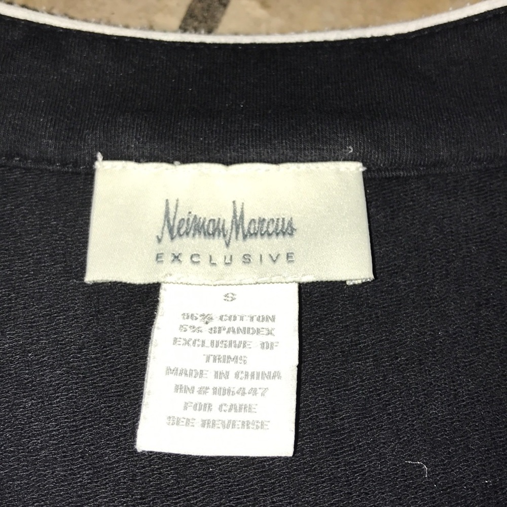 Neiman Marcus Exclusive Jacket Size Small - Picture 2 of 3